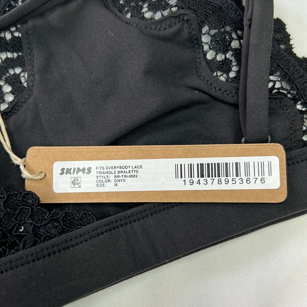 SKIMS FITS EVERYBODY CORDED LACE TRIANGLE BRALETTE ONYX BLACK SIZE MEDIUM - Picture 8 of 10